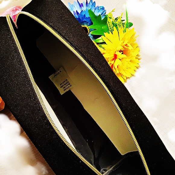 Cosmetic bag/Toiletry bag. - Picture 3 of 6